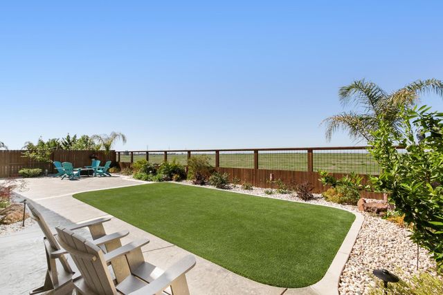 5097 Super Moon Way, Roseville, CA 95747