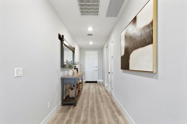 5097 Super Moon Way, Roseville, CA 95747