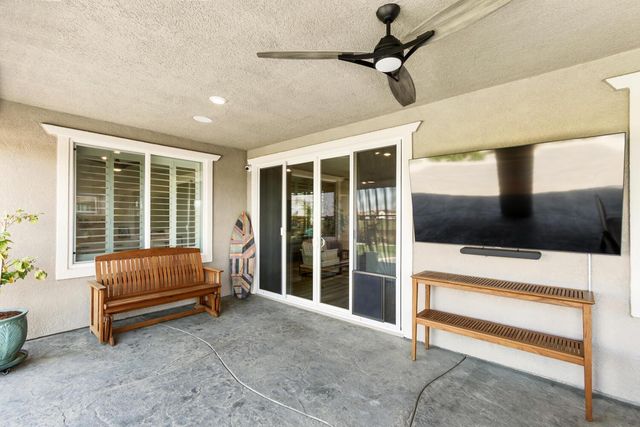 5097 Super Moon Way, Roseville, CA 95747