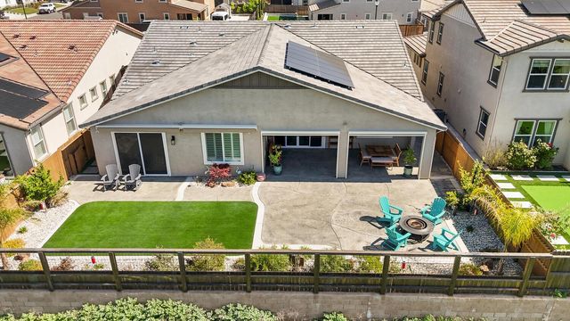 5097 Super Moon Way, Roseville, CA 95747