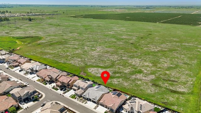 5097 Super Moon Way, Roseville, CA 95747