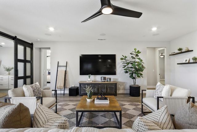 5097 Super Moon Way, Roseville, CA 95747