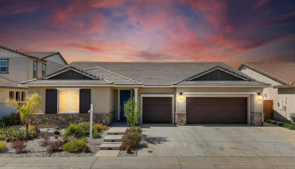 5097 Super Moon Way, Roseville, CA 95747