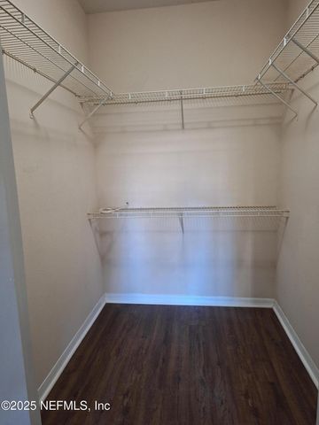 7800 POINT MEADOWS Drive, 116, Jacksonville, FL 32256