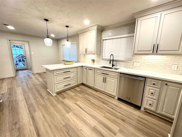 11511 Long Pine Drive, Houston, TX 77077