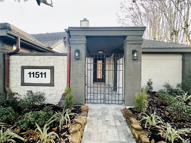 11511 Long Pine Drive, Houston, TX 77077