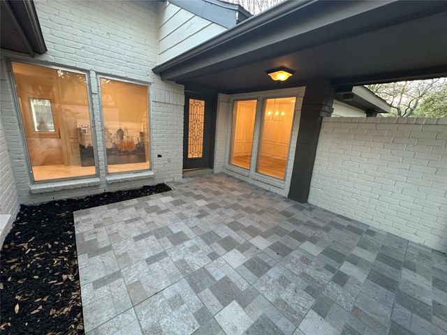 11511 Long Pine Drive, Houston, TX 77077