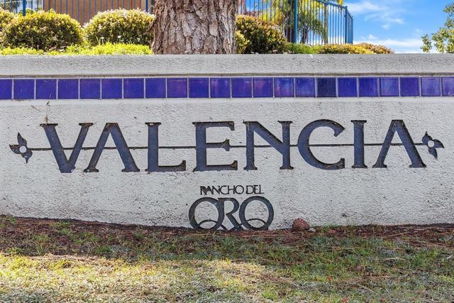 1607 Via Otano, Oceanside, CA 92056