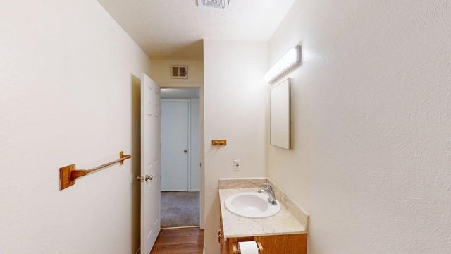 3609 Wellesley Drive NE, Albuquerque, NM 87107