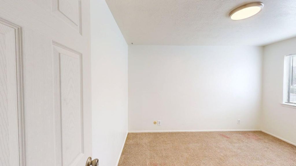 Image 17 of property listing at 3609 Wellesley Drive NE, Albuquerque, NM 87107