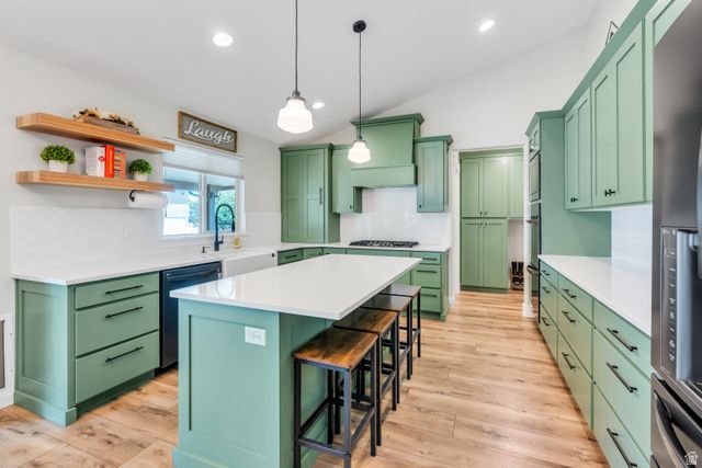 652 W SIDNEY LN, Saratoga Springs, UT 84045