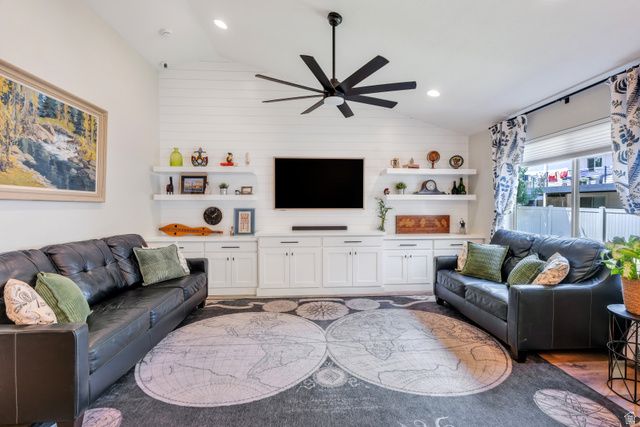 652 W SIDNEY LN, Saratoga Springs, UT 84045