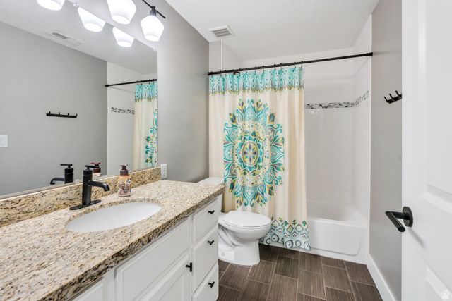 652 W SIDNEY LN, Saratoga Springs, UT 84045