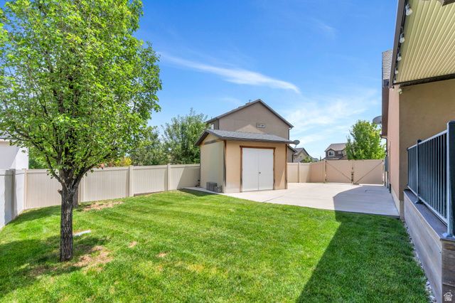652 W SIDNEY LN, Saratoga Springs, UT 84045