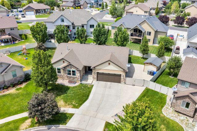652 W SIDNEY LN, Saratoga Springs, UT 84045