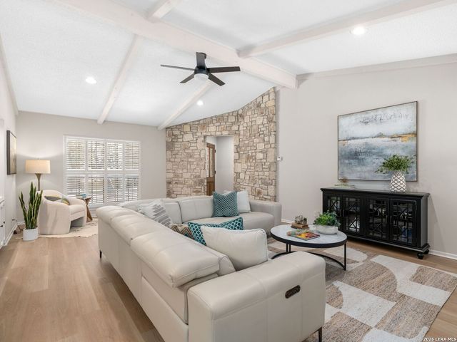 9327 Fallworth, San Antonio, TX 78254