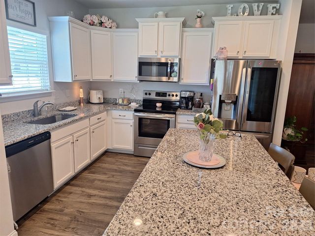 230 Macon Drive, Statesville, NC 28625