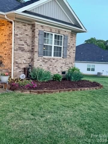 230 Macon Drive, Statesville, NC 28625