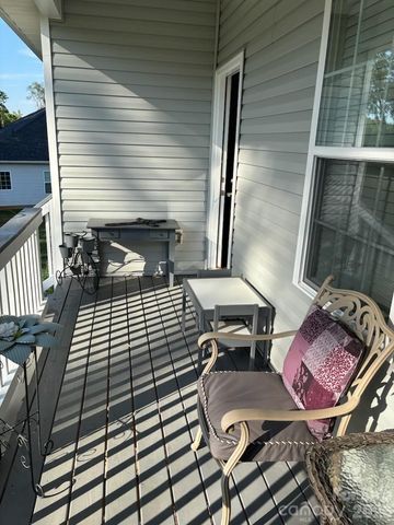 230 Macon Drive, Statesville, NC 28625
