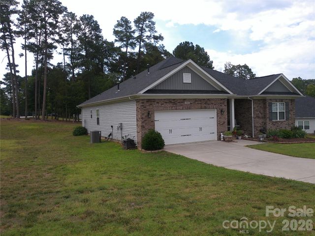 230 Macon Drive, Statesville, NC 28625