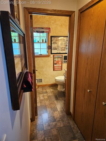 4090 Violet Avenue, St. Clair Township, MI 48079