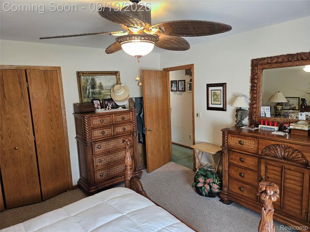 4090 Violet Avenue, St. Clair Township, MI 48079