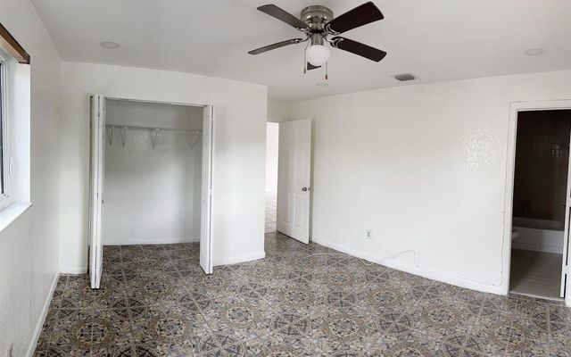 1561 NE 109TH Street, Miami, FL 33161