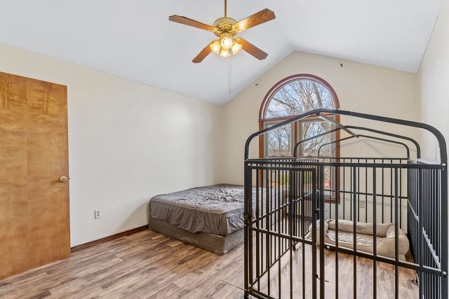 748 E Bluff Drive, Springfield, MO 65803