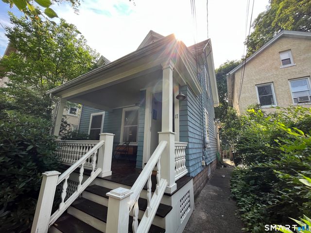 17 Anderson Street, New Haven, CT 06511