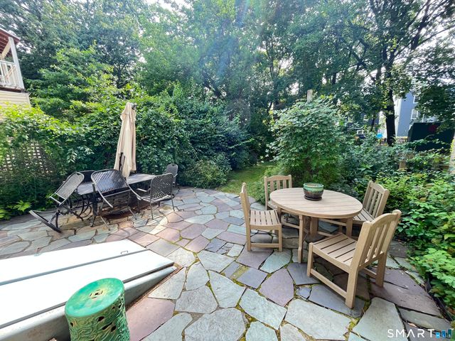 17 Anderson Street, New Haven, CT 06511