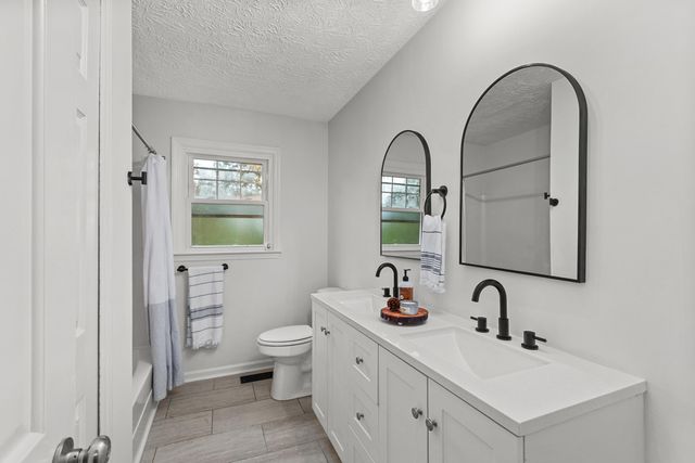 552 Williamsburg Road, Frankfort, KY 40601