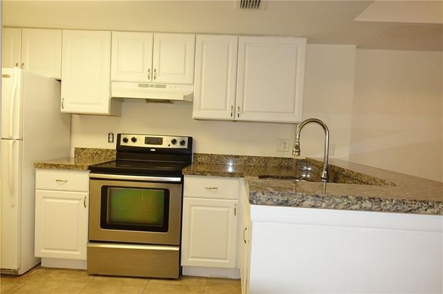 10773 Cleary Blvd 107, Plantation, FL 33324