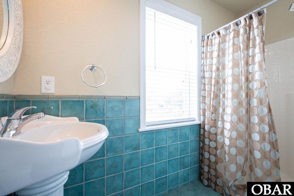 Image 21 of property listing at 611 Tern Arch Lot 45, Corolla, NC 27927