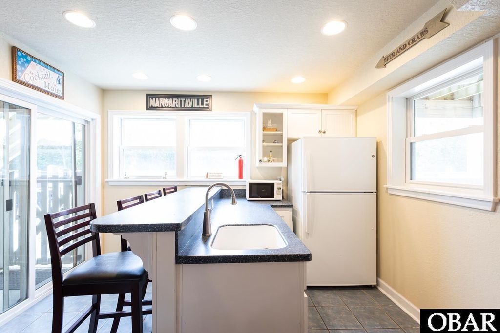 Image 41 of property listing at 611 Tern Arch Lot 45, Corolla, NC 27927