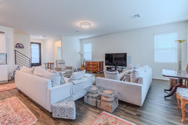 1123 Winifred DR, Austin, TX 78748