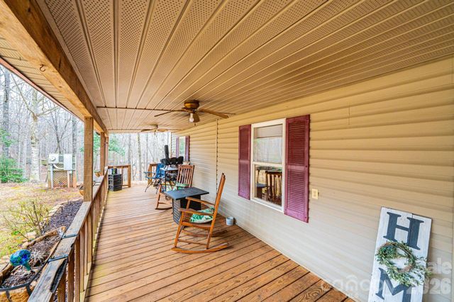 173 Croom Hollow Drive, Nebo, NC 28761