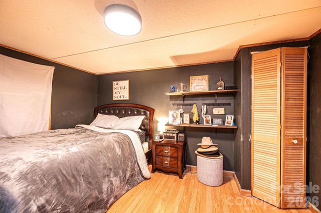 173 Croom Hollow Drive, Nebo, NC 28761