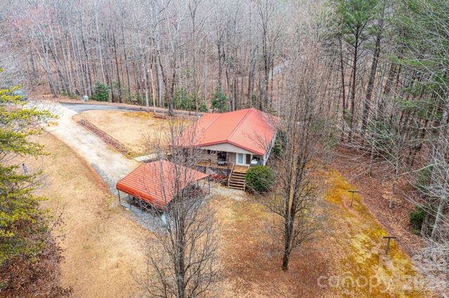 173 Croom Hollow Drive, Nebo, NC 28761
