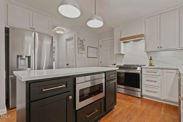 1013 New Chester Court, Apex, NC 27502