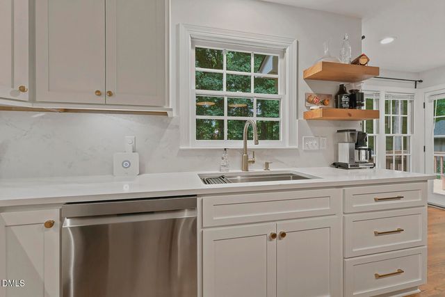 1013 New Chester Court, Apex, NC 27502