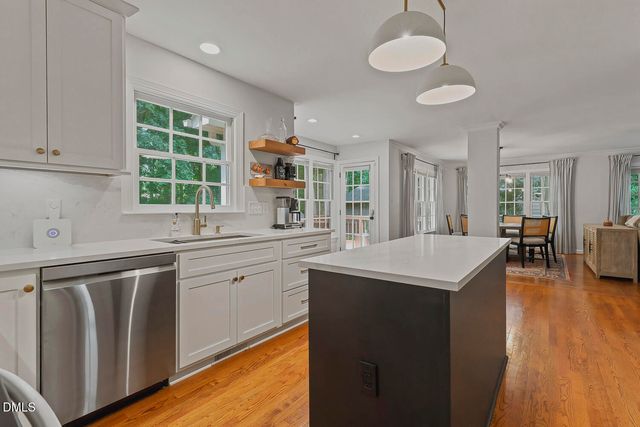 1013 New Chester Court, Apex, NC 27502