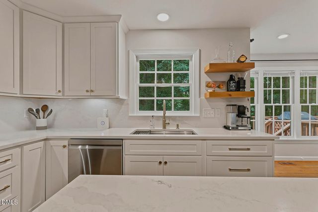 1013 New Chester Court, Apex, NC 27502