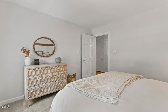1013 New Chester Court, Apex, NC 27502