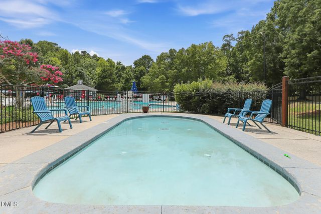 1013 New Chester Court, Apex, NC 27502