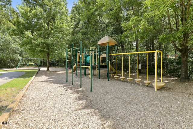1013 New Chester Court, Apex, NC 27502