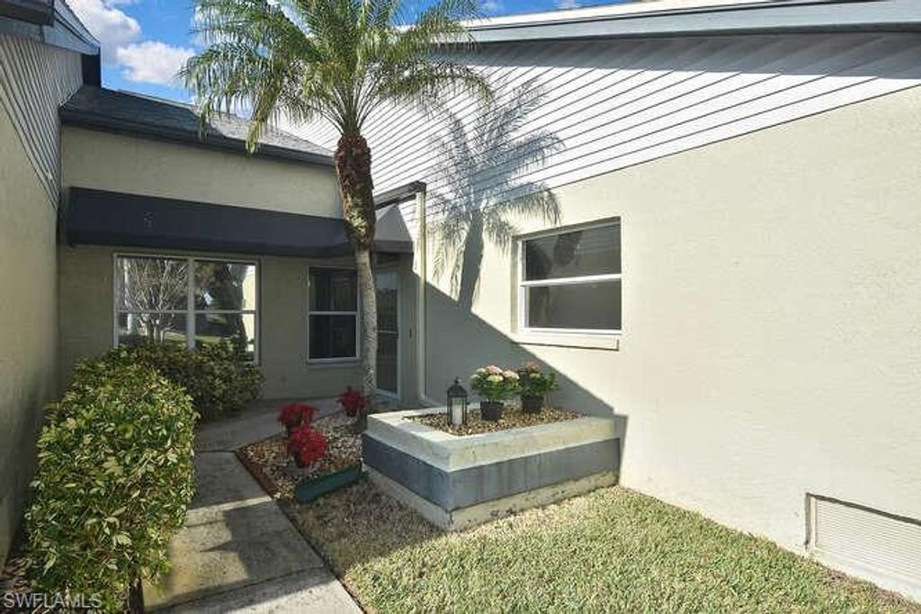 2301 McGregor Park CIR, FORT MYERS, FL 33908 — photo 5