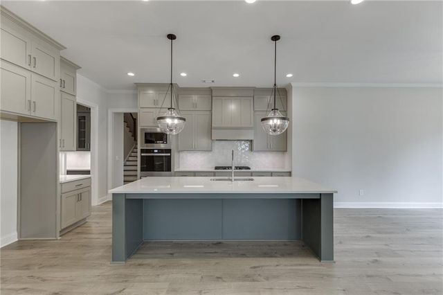 8155 Heardsville Court, Cumming, GA 30028