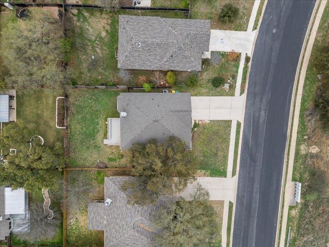 119 E Wildflower BLVD, Marble Falls, TX 78654