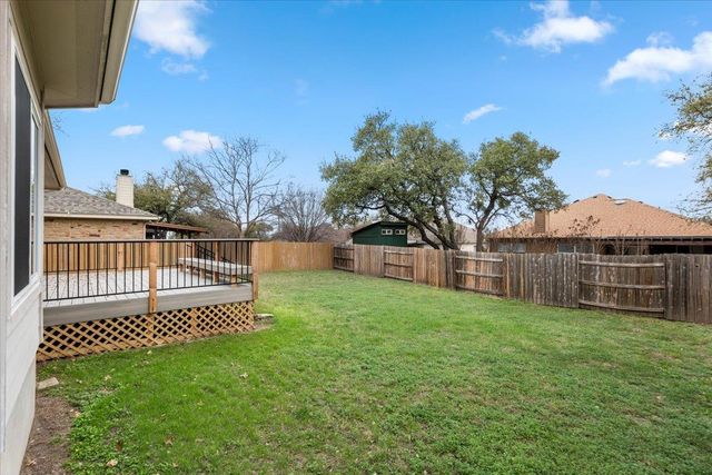 119 E Wildflower BLVD, Marble Falls, TX 78654