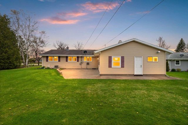 224 E NATIONAL AVENUE, Brillion, WI 54110